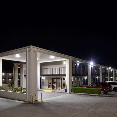 Days Inn By Wyndham Douglasville-Atlanta-Fairburn Road מראה חיצוני תמונה