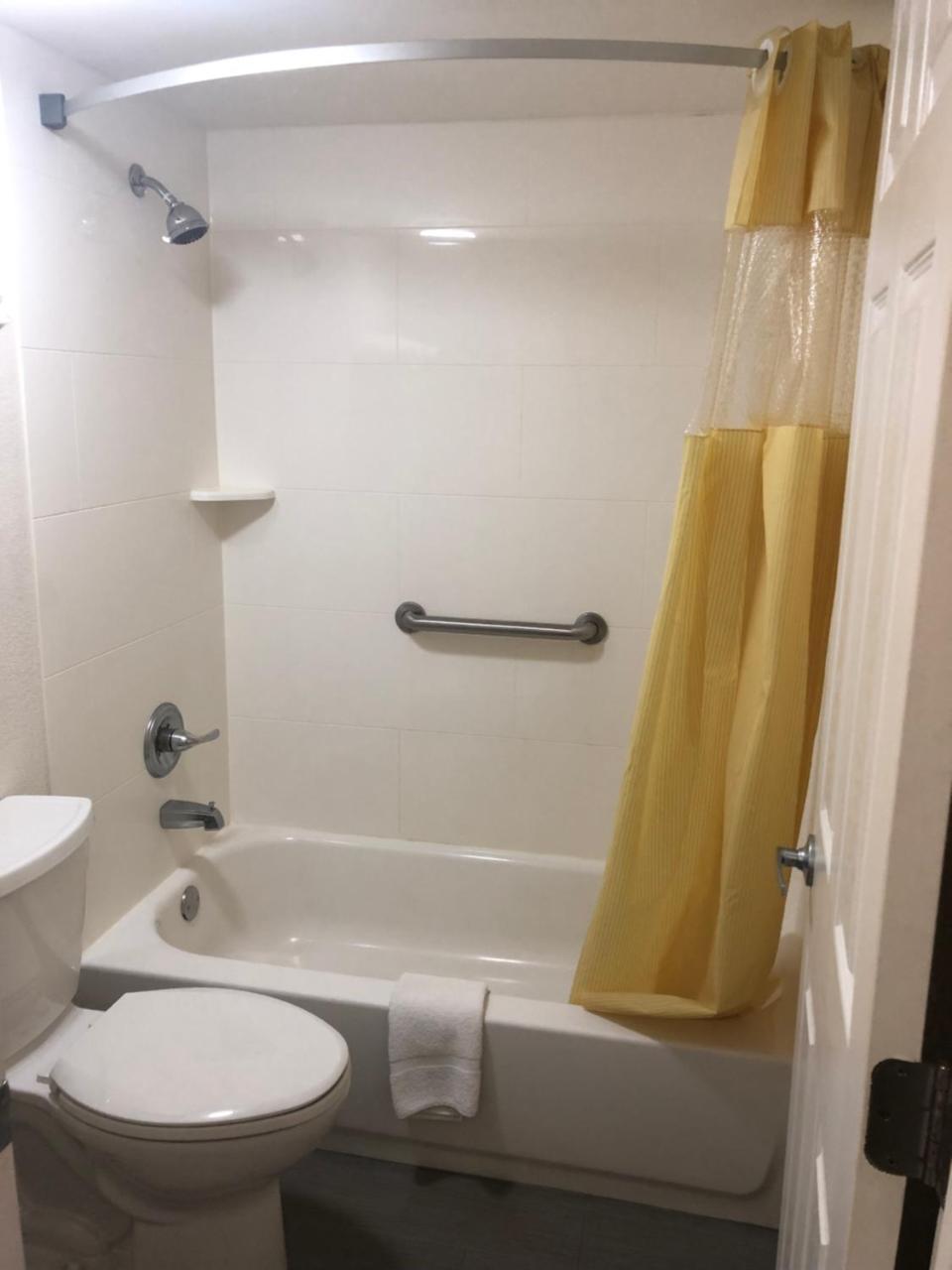 Days Inn By Wyndham Douglasville-Atlanta-Fairburn Road מראה חיצוני תמונה