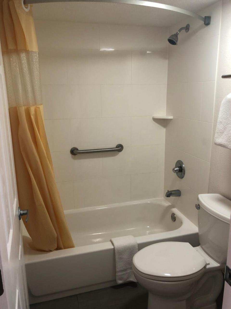 Days Inn By Wyndham Douglasville-Atlanta-Fairburn Road מראה חיצוני תמונה